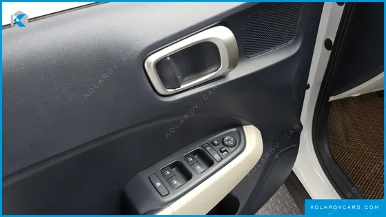HYUNDAI VENUE 1.6 FLUX
