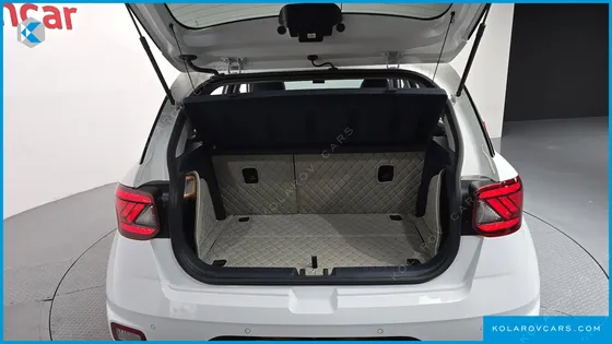 HYUNDAI VENUE 1.6 FLUX