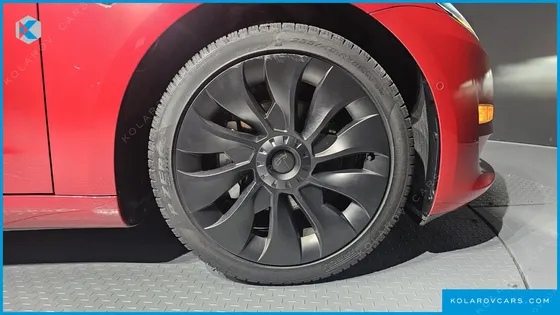 TESLA MODEL 3 STANDARD RANGE PLUE RWD