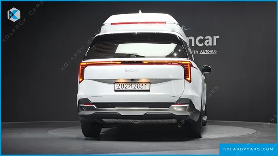 KIA CARNIVAL HEV 9-SEATER HI-LIMOUSINE