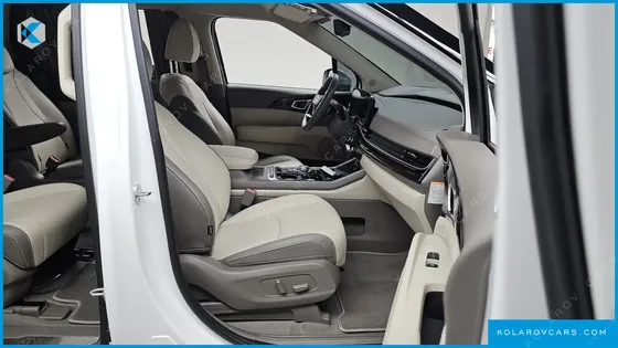 KIA CARNIVAL HEV 9-SEATER HI-LIMOUSINE