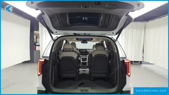 KIA CARNIVAL HEV 9-SEATER HI-LIMOUSINE