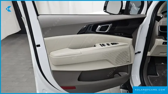 KIA CARNIVAL HEV 9-SEATER HI-LIMOUSINE