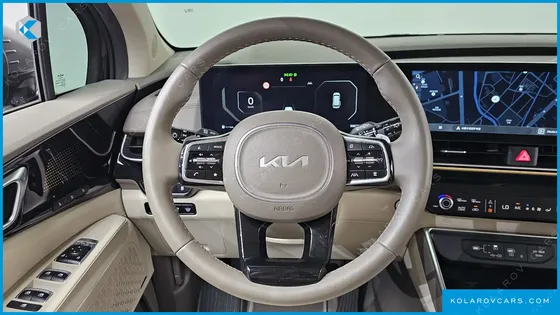 KIA CARNIVAL GASOLINE 9-SEATER GRAVITY