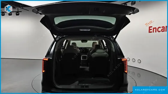 KIA CARNIVAL GASOLINE 9-SEATER GRAVITY