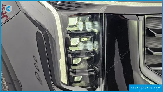 KIA CARNIVAL GASOLINE 9-SEATER GRAVITY