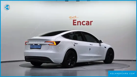 TESLA MODEL 3 RWD