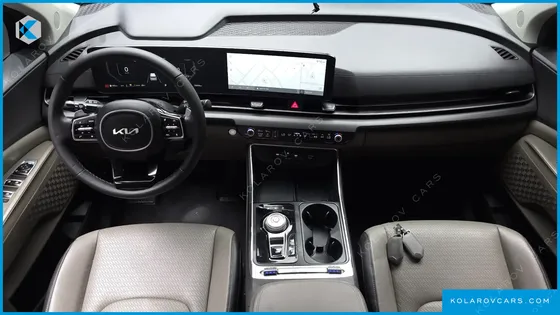 KIA CARNIVAL HEV 7SEATER OUTDOOR NOBLESS
