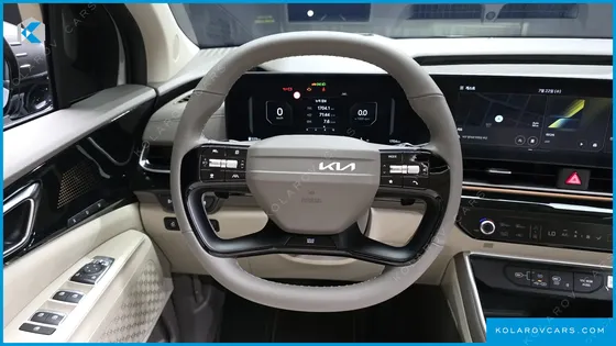 KIA CARNIVAL GASOLINE 7 SEATER X LINE
