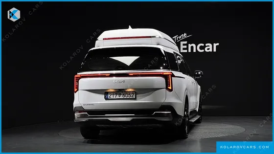 KIA CARNIVAL GASOLINE 7-SEATER HI LIMOUSINE