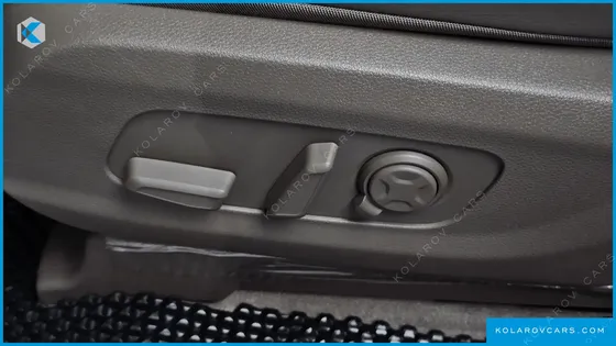 KIA CARNIVAL GASOLINE 7-SEATER HI LIMOUSINE