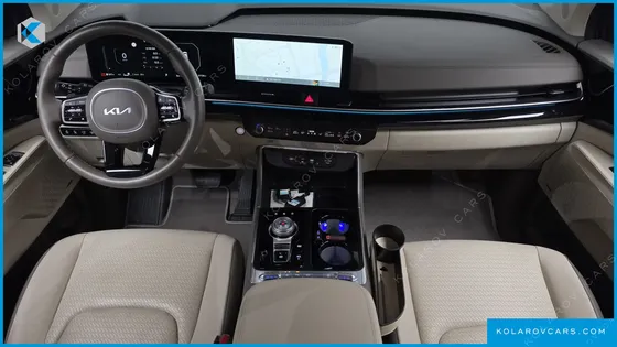 KIA CARNIVAL HEV 4-SEATER HI LIMOUSINE