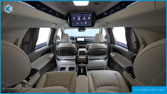 KIA CARNIVAL HEV 4-SEATER HI LIMOUSINE