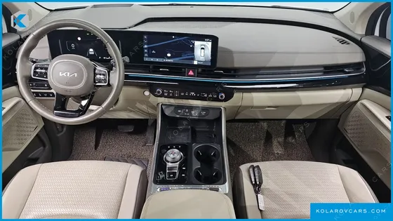 KIA CARNIVAL GASOLINE 9-SEATER HI LIMOUSINE