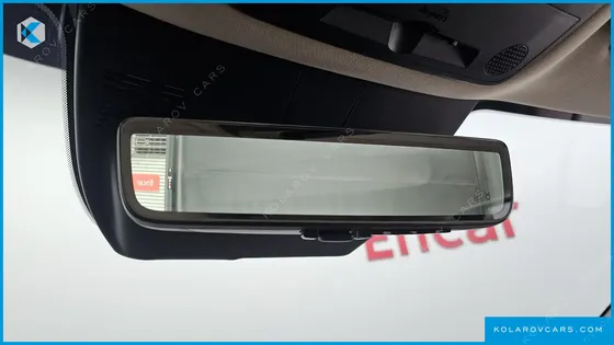 KIA CARNIVAL GASOLINE 9-SEATER HI LIMOUSINE