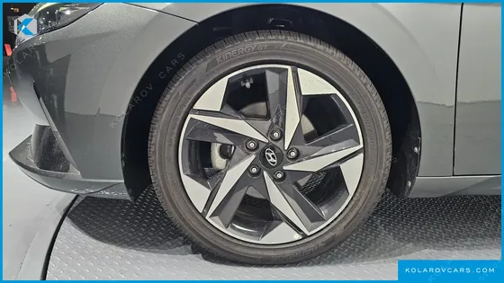 HYUNDAI ELANTRA (AVANTE) INSPIRATION