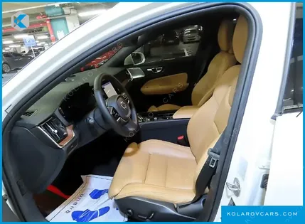 VOLVO V60 B5 ULTIMATE AWD