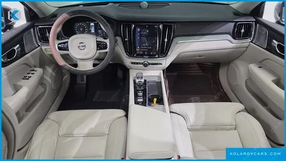 VOLVO S60 B5 INSCRIPTION