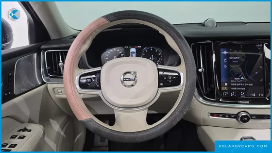 VOLVO S60 B5 INSCRIPTION