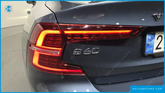 VOLVO S60 B5 INSCRIPTION