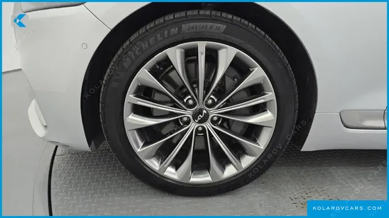 KIA K9 3.8 GDI AWD