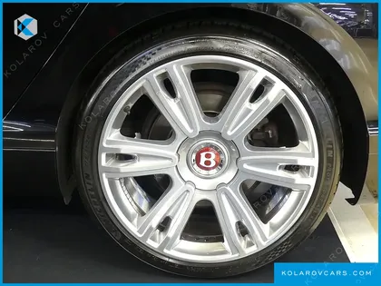 BENTLEY FLYING SPUR 4.0