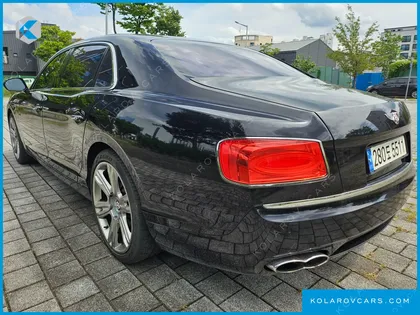 BENTLEY FLYING SPUR 4.0