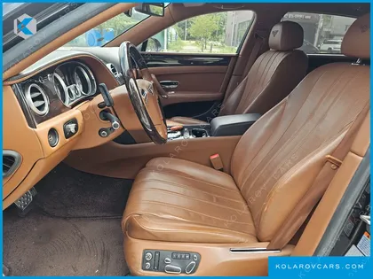 BENTLEY FLYING SPUR 4.0