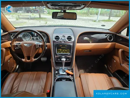 BENTLEY FLYING SPUR 4.0