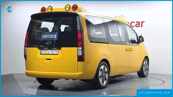 HYUNDAI STARIA L3.5  KINDER SAFETY CAR