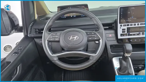 HYUNDAI STARIA L3.5 TOURER 11-SEATER