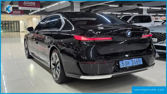 BMW I7 XDRIVE 60 DESIGN PURE EXCELLENCE