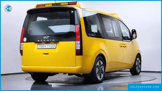 HYUNDAI STARIA 2WD KINDER SAFETY CAR