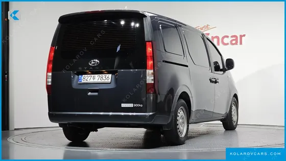 HYUNDAI STARIA CARGO 3-SEATER