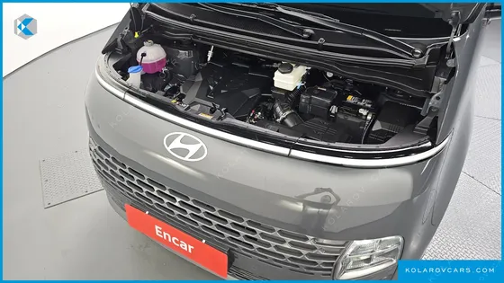 HYUNDAI STARIA L3.5 CARGO 5-SEATER