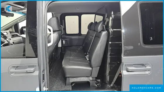 HYUNDAI STARIA L3.5 CARGO 5-SEATER