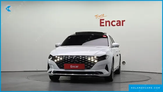 HYUNDAI GRANDEUR LE BLANC