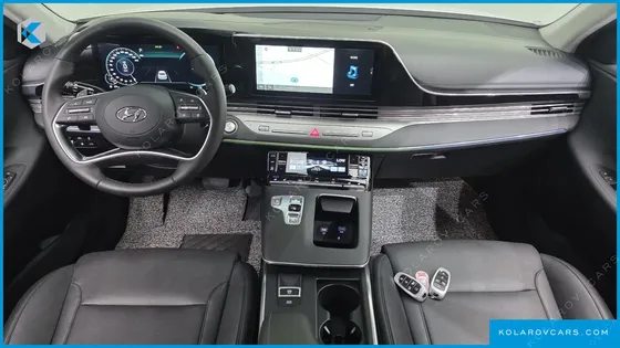 HYUNDAI GRANDEUR LE BLANC