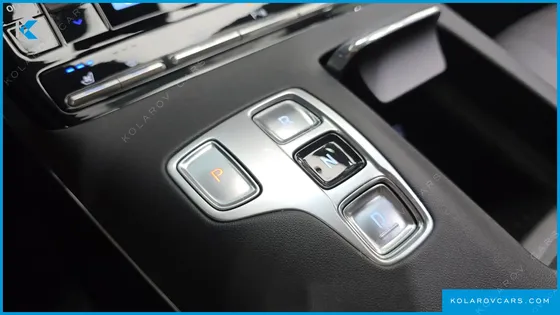 HYUNDAI GRANDEUR LE BLANC