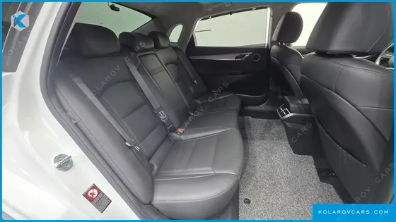 HYUNDAI GRANDEUR LE BLANC