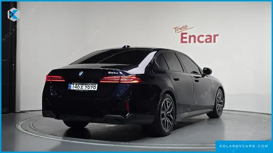 BMW 5 SERIES 523D M SPORT