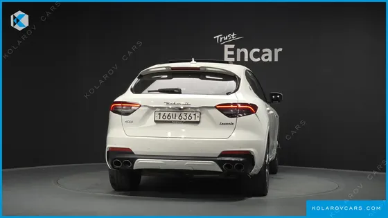 MASERATI LEVANTE 3.8 GTS AWD