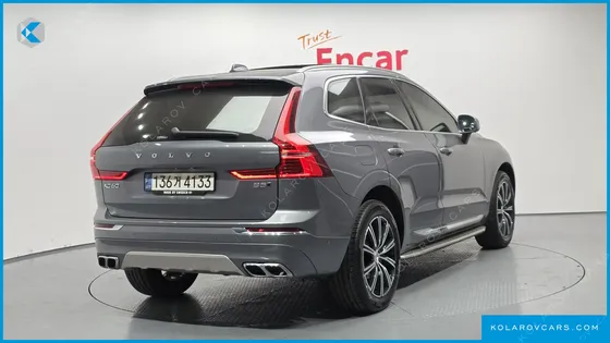VOLVO XC60 B5 INSCRIPTION