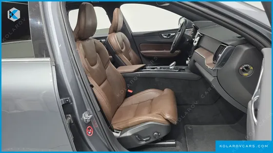 VOLVO XC60 B5 INSCRIPTION