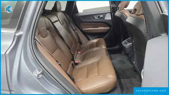 VOLVO XC60 B5 INSCRIPTION