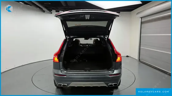 VOLVO XC60 B5 INSCRIPTION