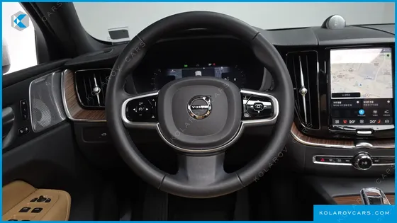 VOLVO XC60 B5 ULTRA BRIGHT