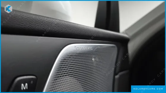 VOLVO XC60 B5 ULTRA BRIGHT