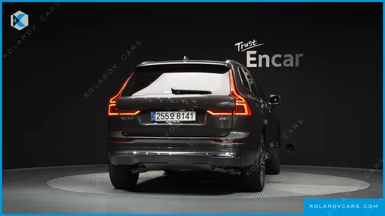 VOLVO XC60 B5 ULTRA BRIGHT