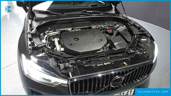 VOLVO XC60 B5 ULTRA BRIGHT